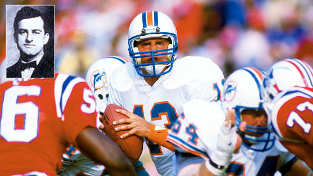 Revolutionary Moments in Sports - 1 - Eddie Cochems